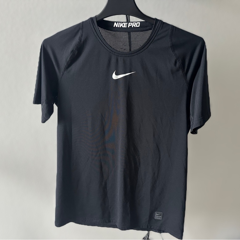 Nike Pro Men’s Black Sports Tee